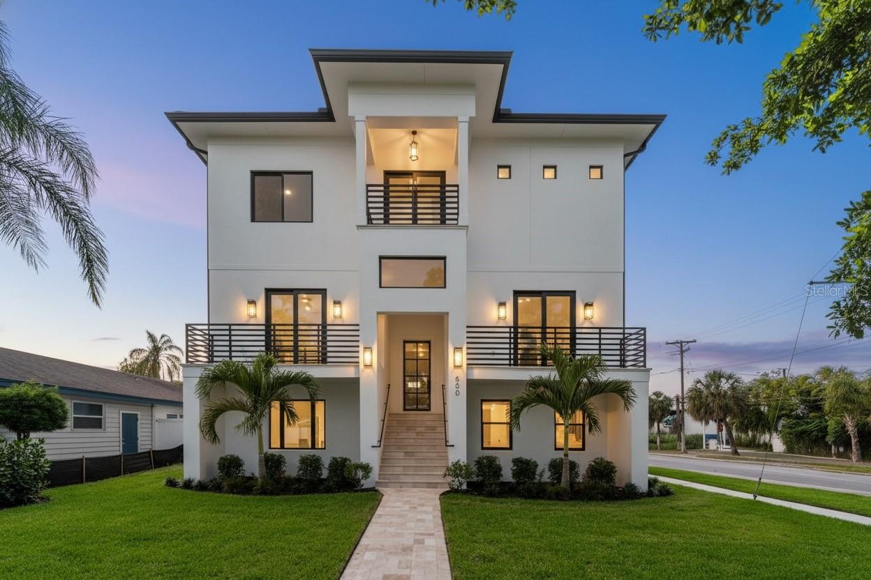 500 E DAVIS BLVD, TAMPA, FL, 33606