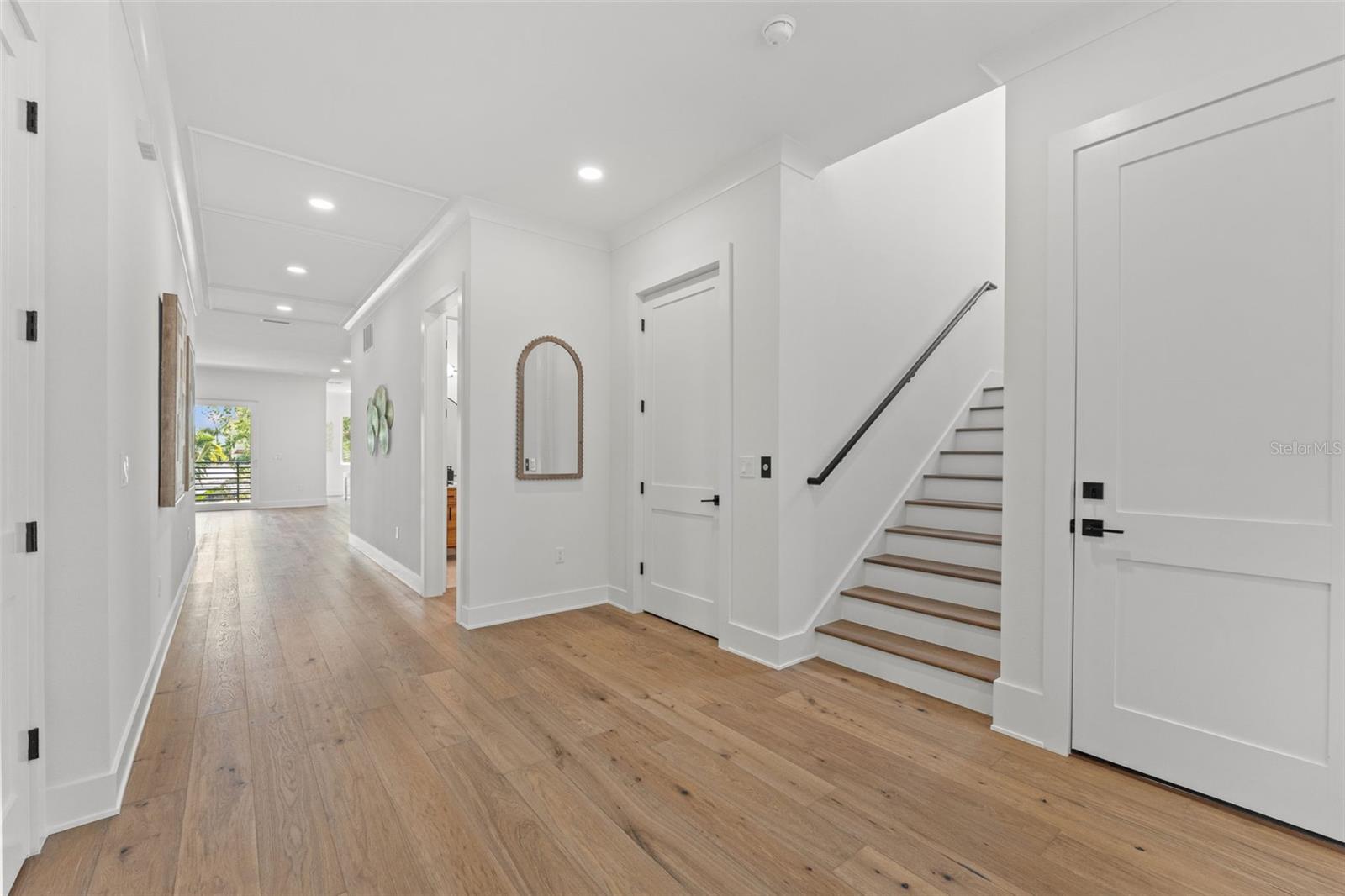 500 E DAVIS BLVD, TAMPA, FL, 33606