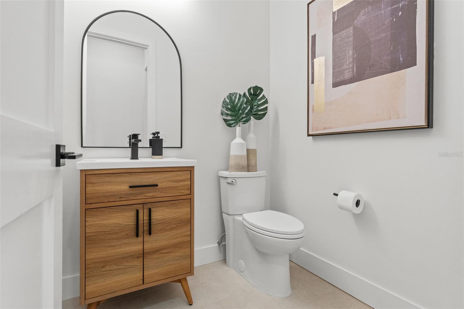 500 E DAVIS BLVD, TAMPA, FL, 33606