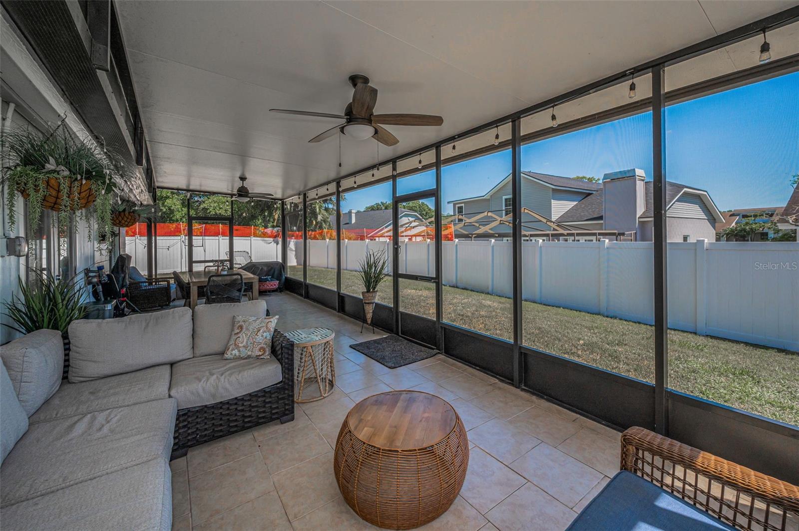 8904 BEELER DR, TAMPA, FL, 33626