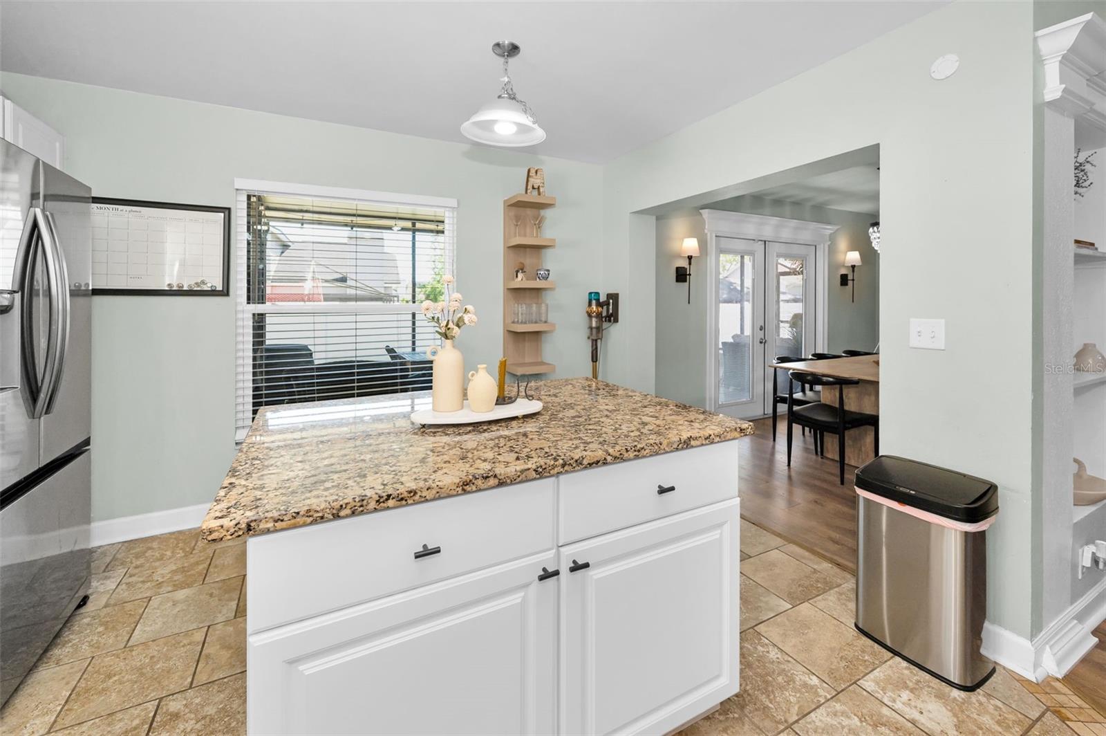 8904 BEELER DR, TAMPA, FL, 33626