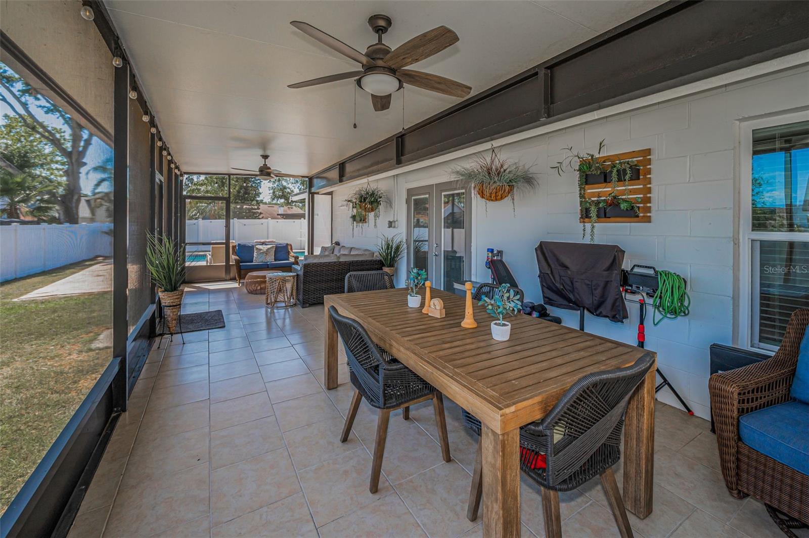 8904 BEELER DR, TAMPA, FL, 33626