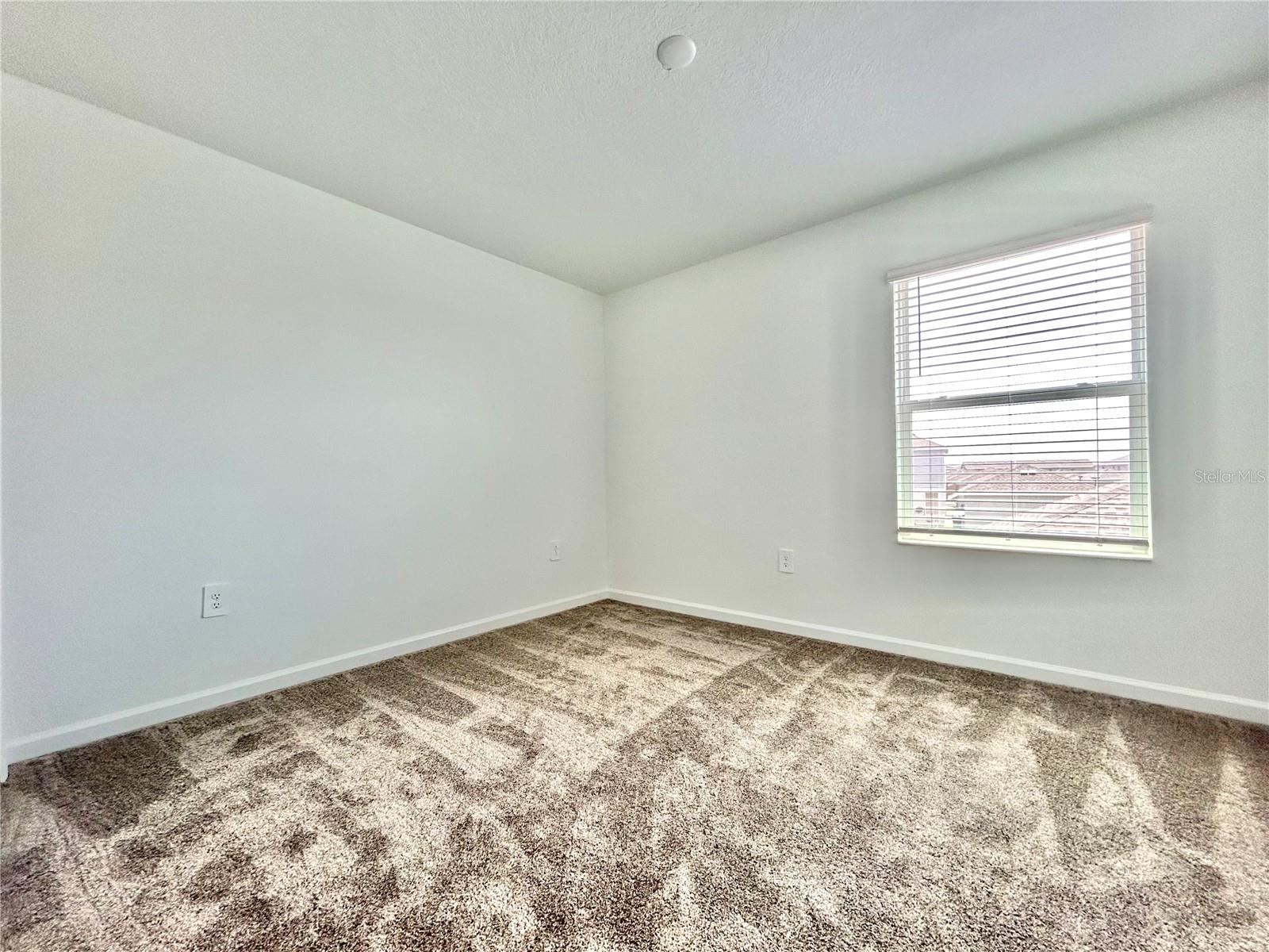 2595 CANDIED APPLE ALY, KISSIMMEE, FL, 34744