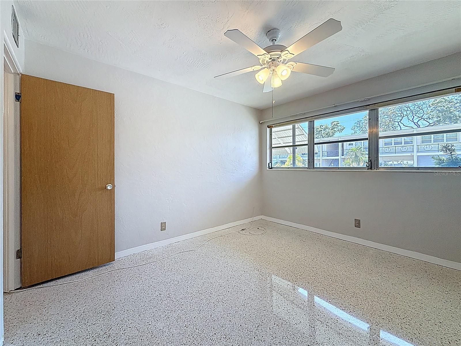 4143 57TH ST N #502, KENNETH CITY, FL, 33709