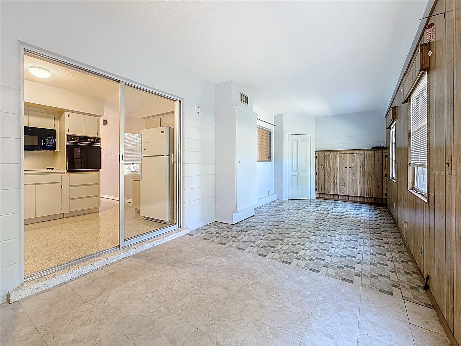 4143 57TH ST N #502, KENNETH CITY, FL, 33709