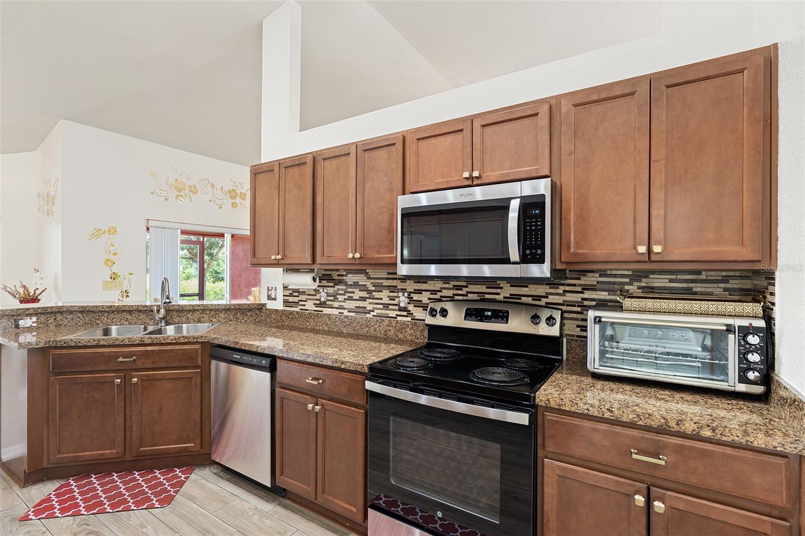 318 HIGHLAND MEADOWS DR, DAVENPORT, FL, 33837