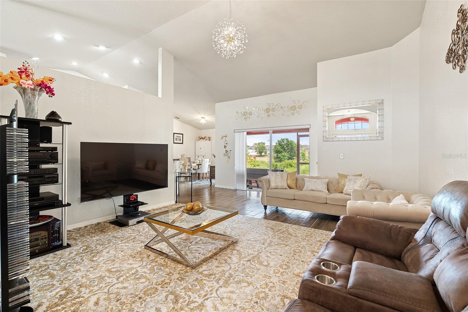 318 HIGHLAND MEADOWS DR, DAVENPORT, FL, 33837