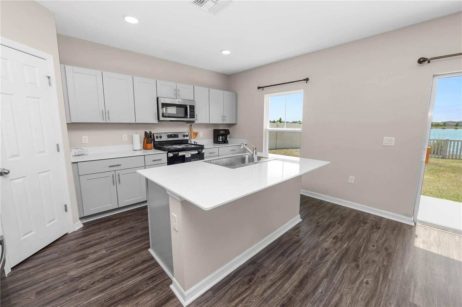 5463 ARLINGTON RIVER DR, LAKELAND, FL, 33811