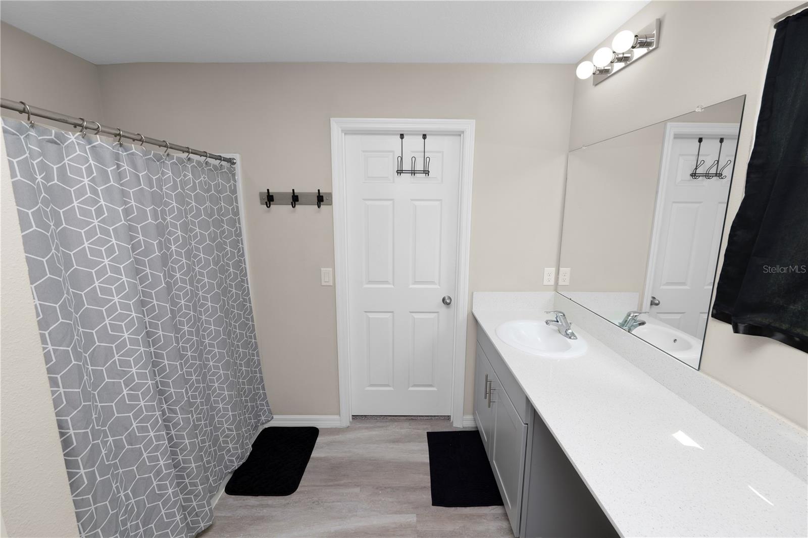 5463 ARLINGTON RIVER DR, LAKELAND, FL, 33811