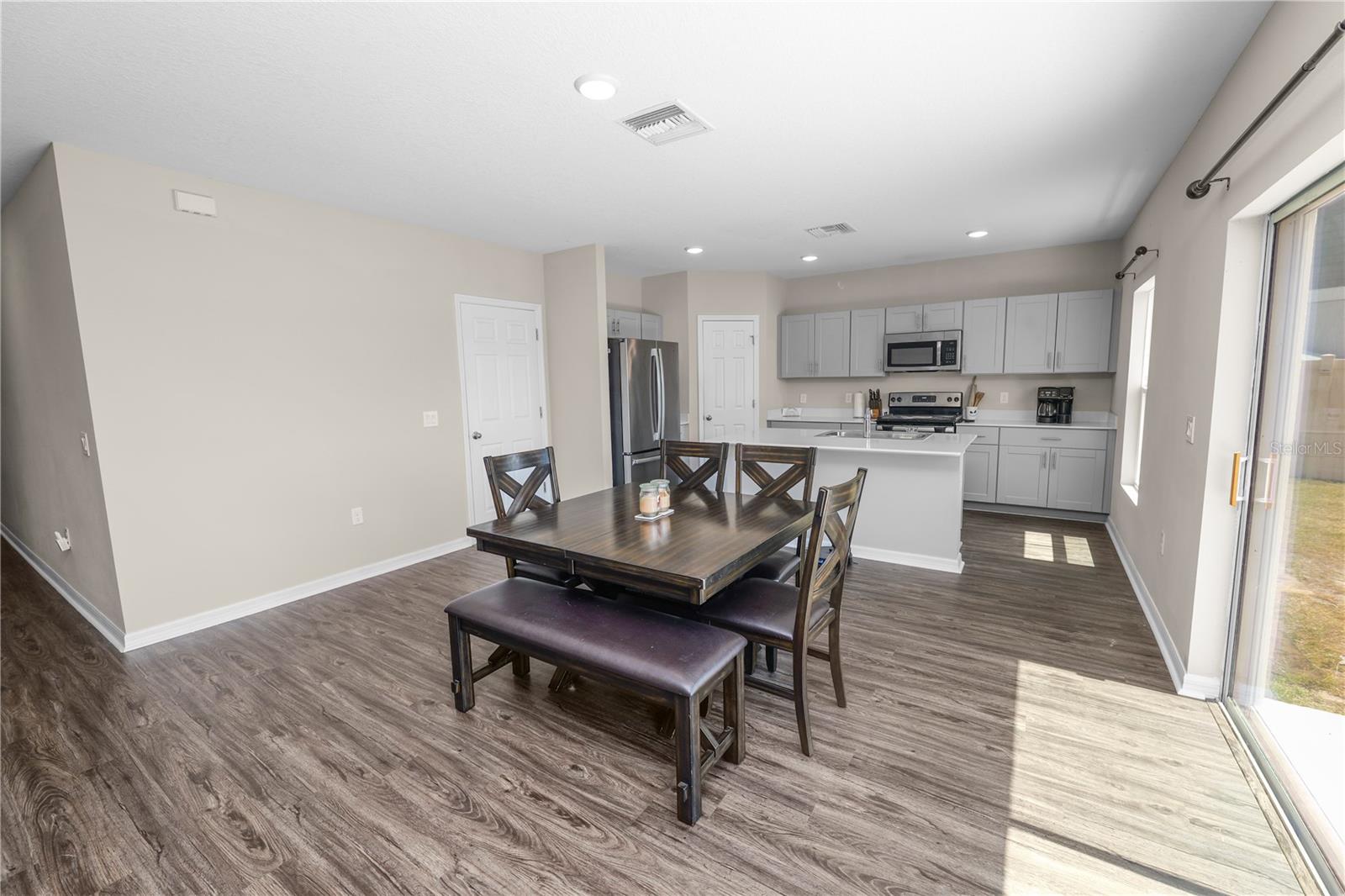 5463 ARLINGTON RIVER DR, LAKELAND, FL, 33811