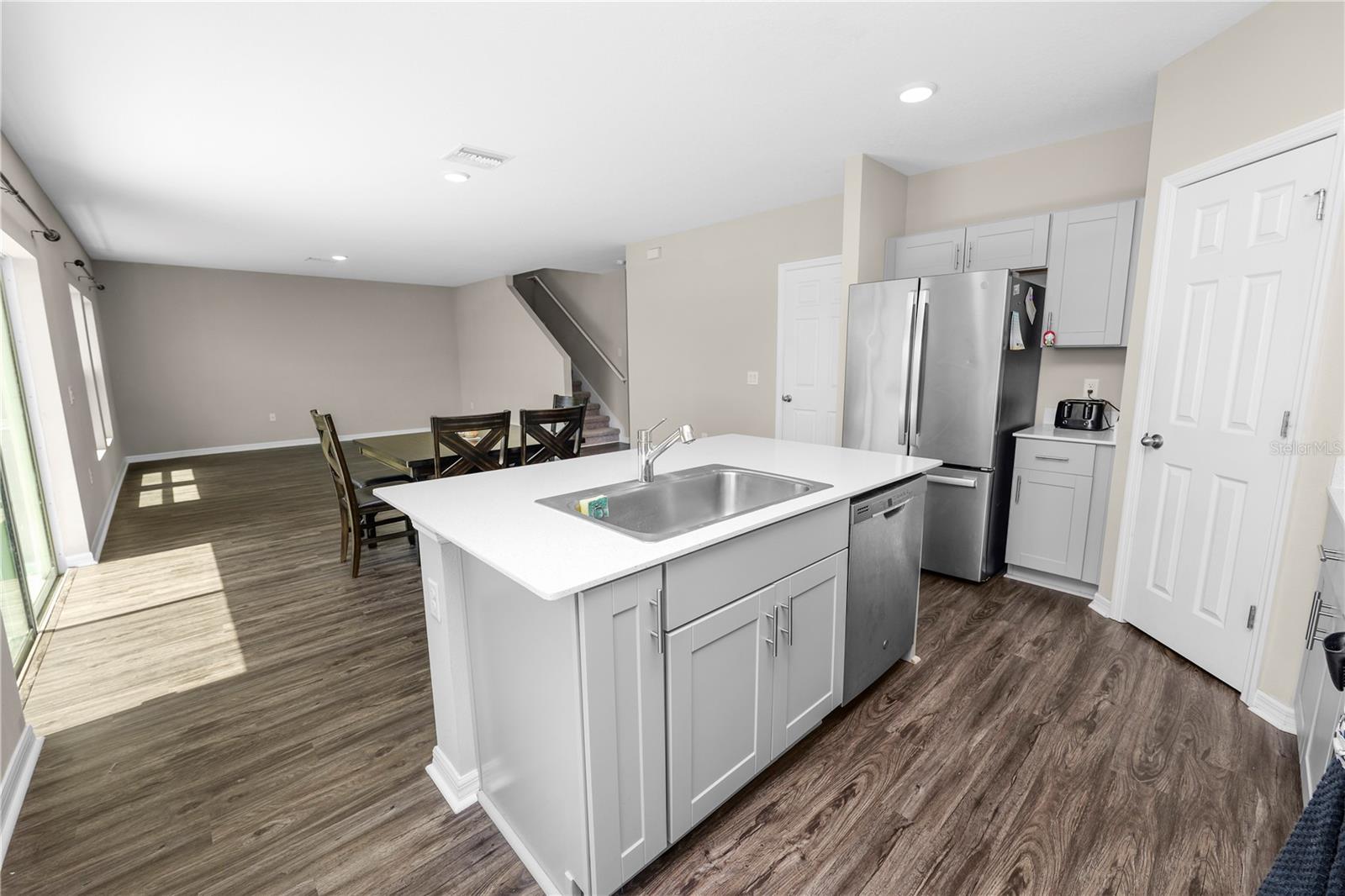 5463 ARLINGTON RIVER DR, LAKELAND, FL, 33811