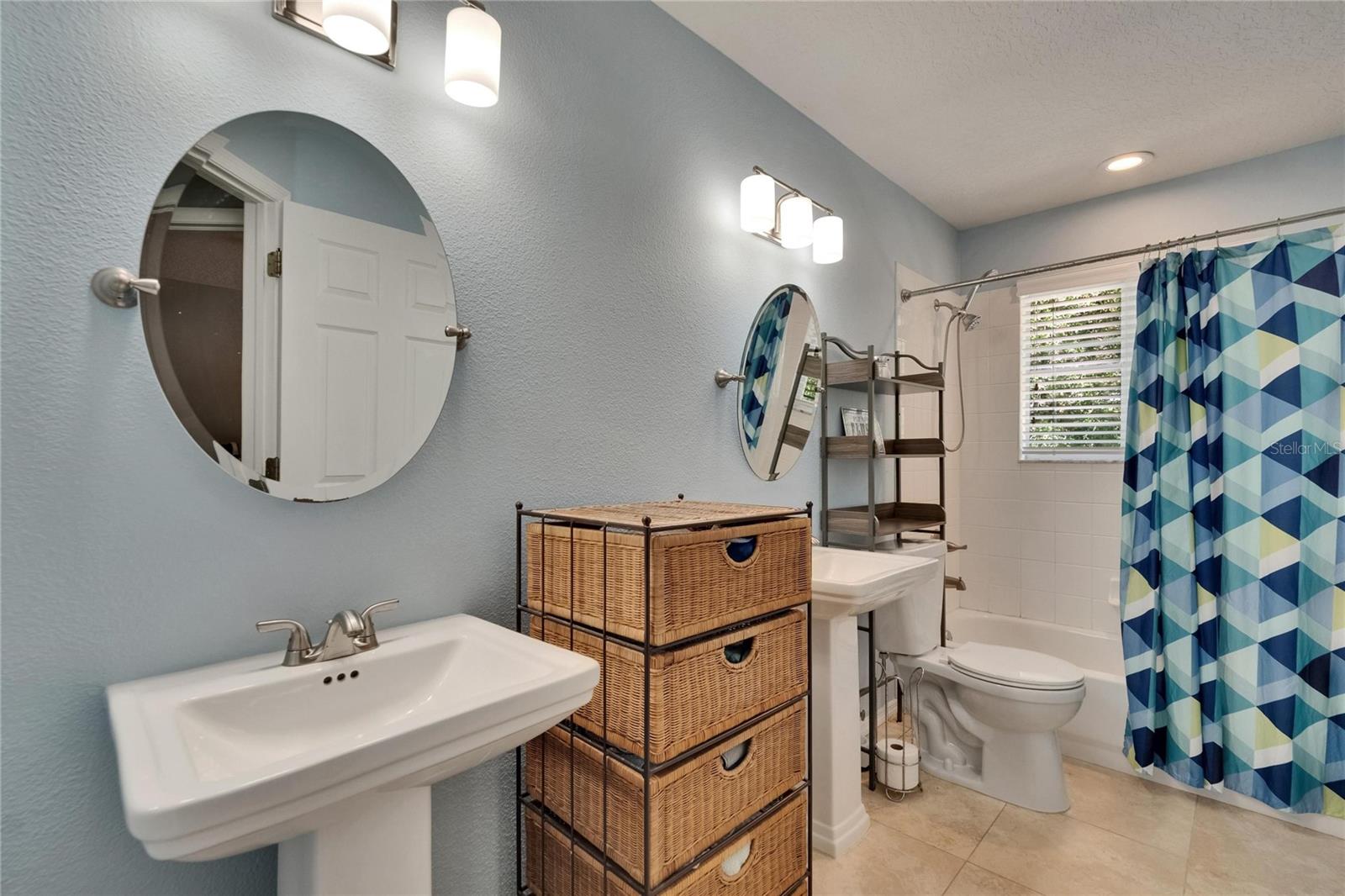 3314 CYPRESS LANDING DR, VALRICO, FL, 33596