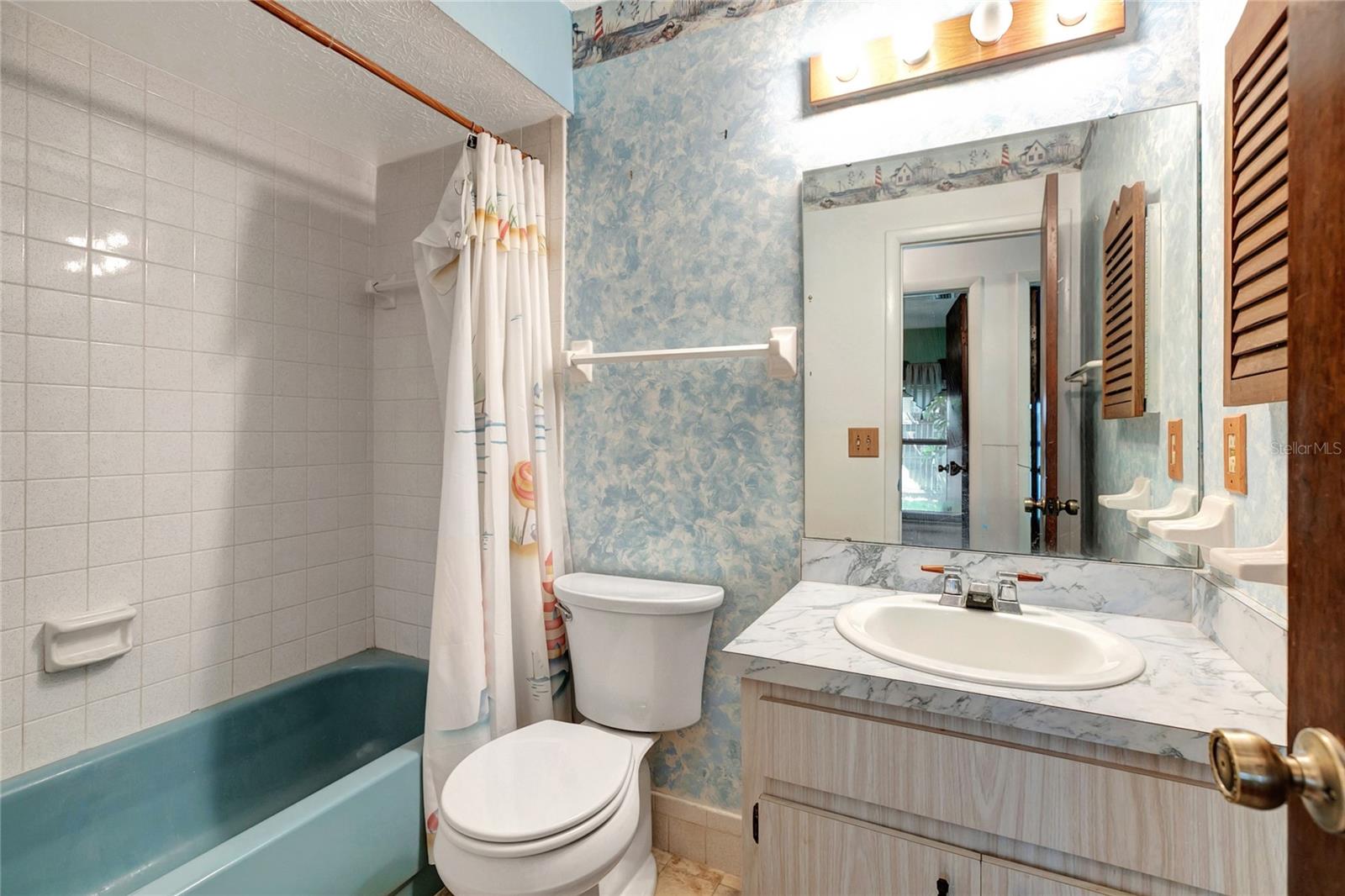 18426 STERLING SILVER CIR, LUTZ, FL, 33549