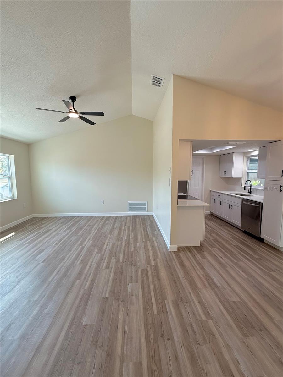 8413 MONARCH DR, PORT RICHEY, FL, 34668