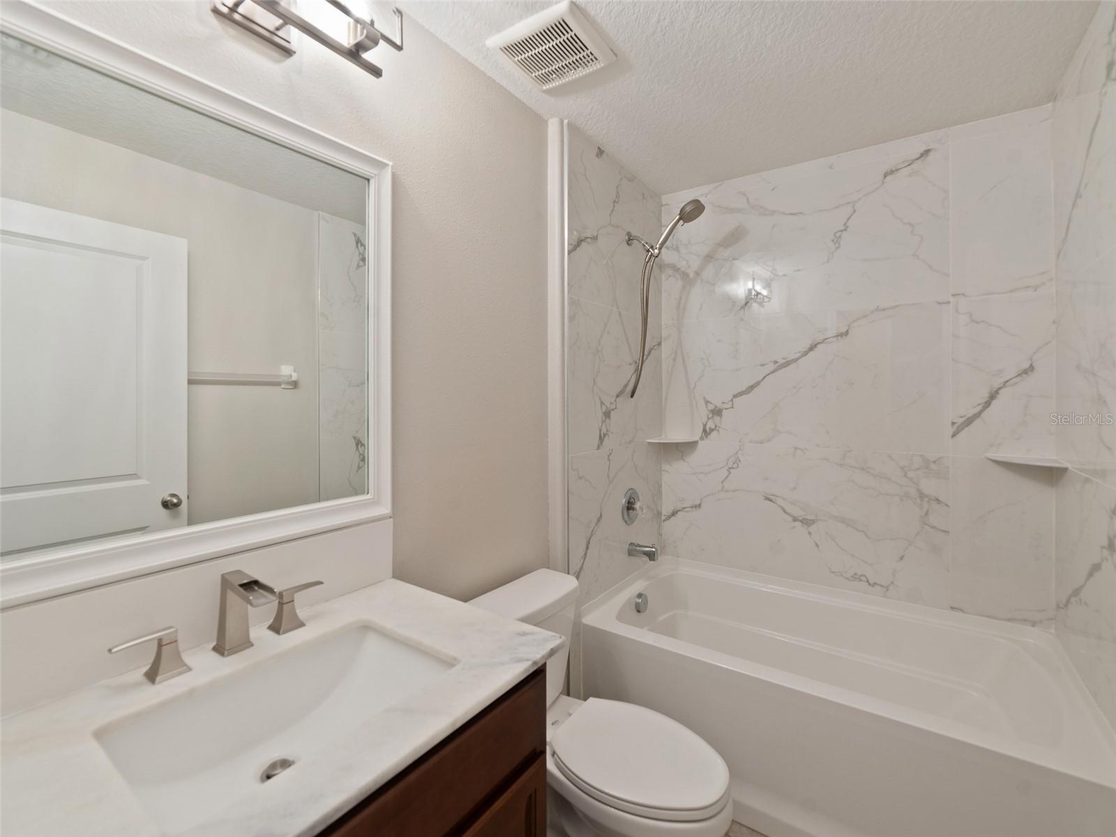 12620 FLATWOOD CREEK DR, GIBSONTON, FL, 33534