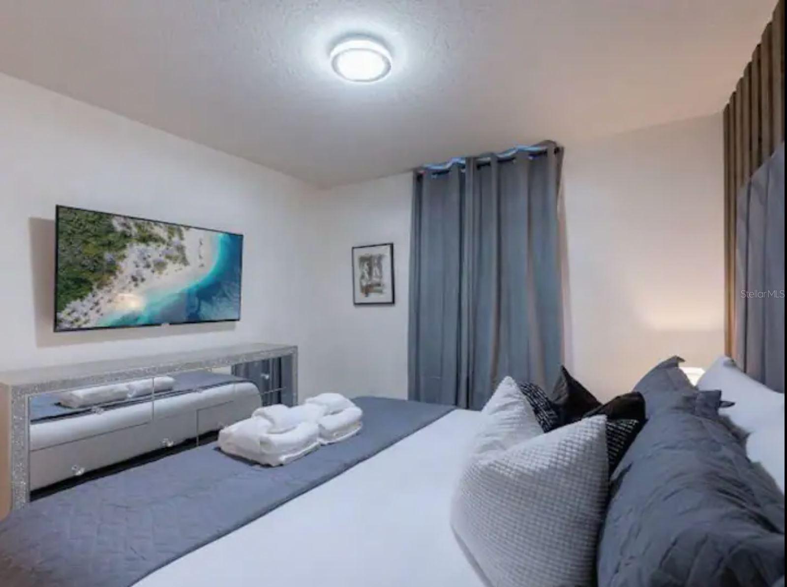 880 PARADISE DR, DAVENPORT, FL, 33897