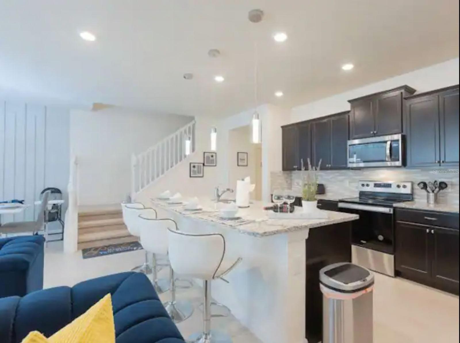 880 PARADISE DR, DAVENPORT, FL, 33897