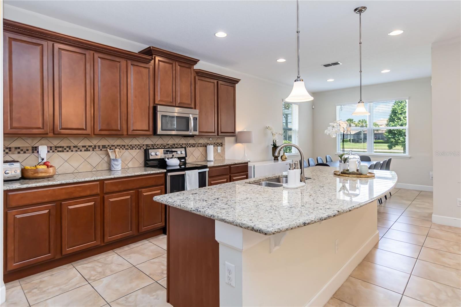 11981 AUTUMN FERN LN, ORLANDO, FL, 32827