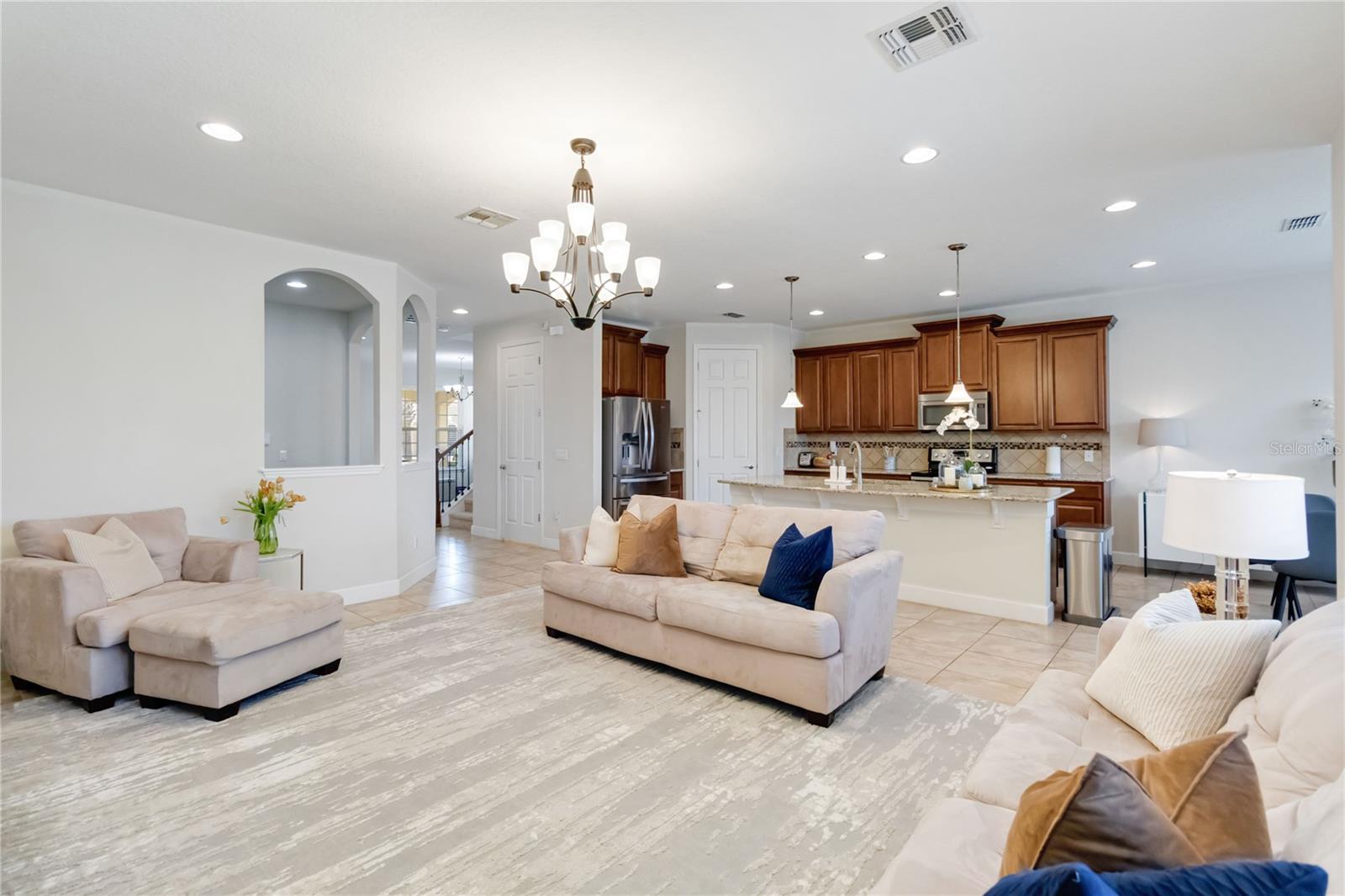 11981 AUTUMN FERN LN, ORLANDO, FL, 32827