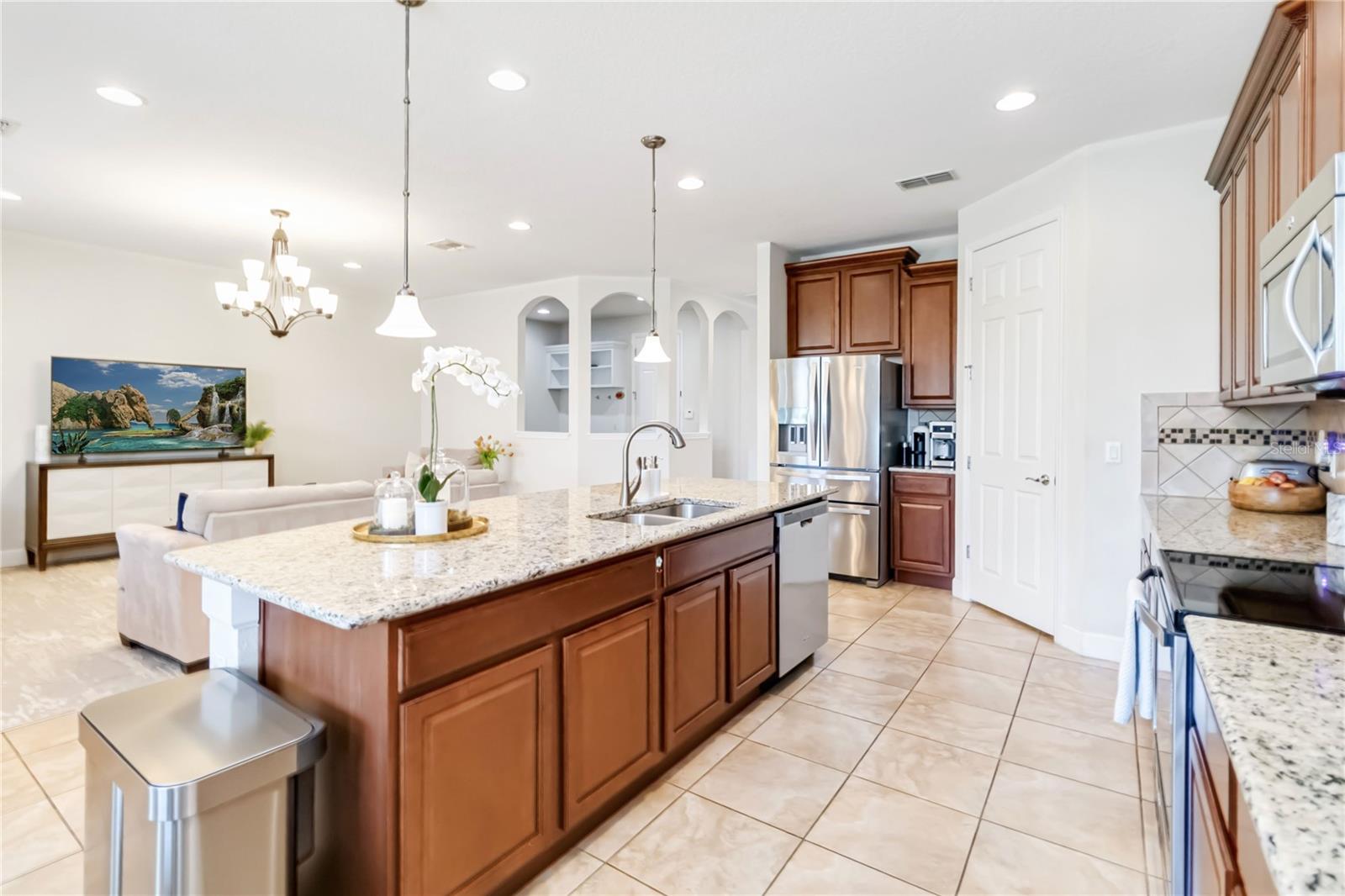 11981 AUTUMN FERN LN, ORLANDO, FL, 32827