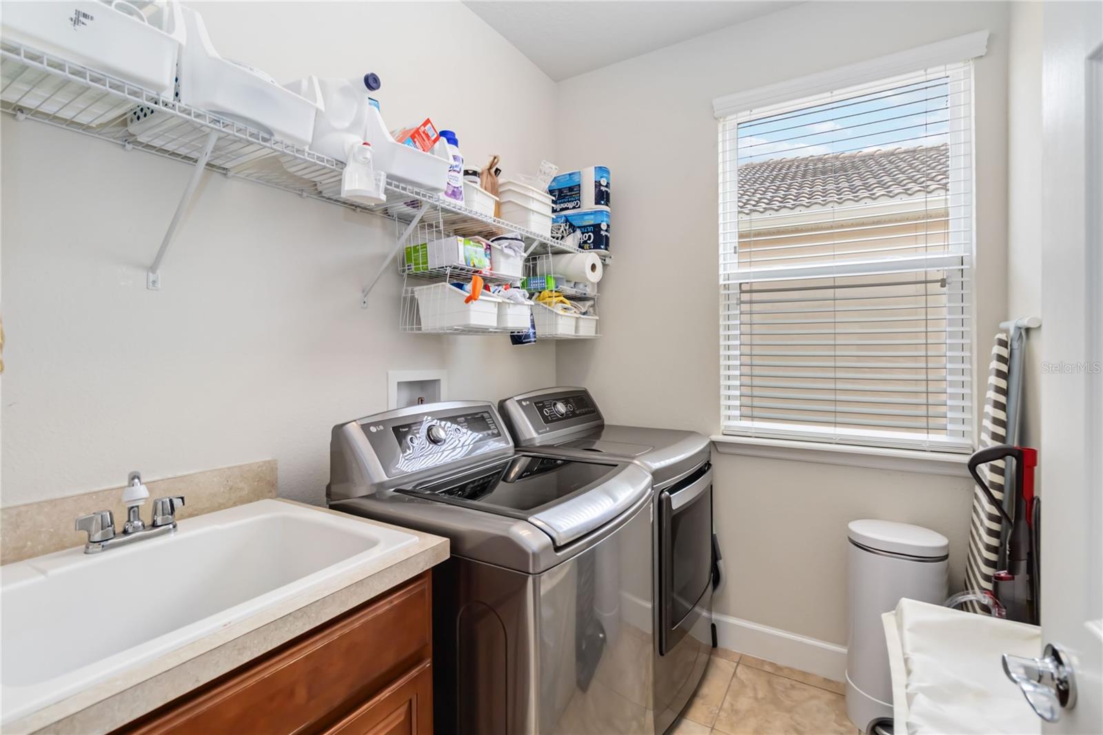 11981 AUTUMN FERN LN, ORLANDO, FL, 32827