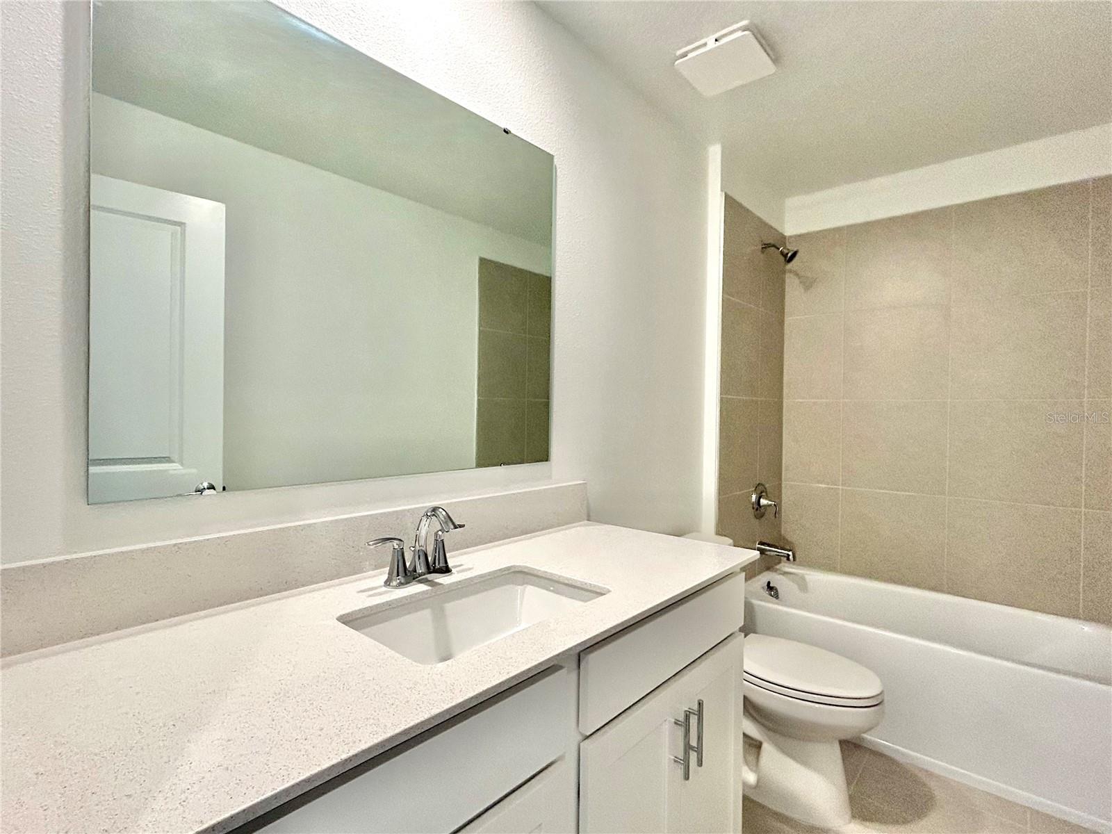 2591 CANDIED APPLE ALY, KISSIMMEE, FL, 34744