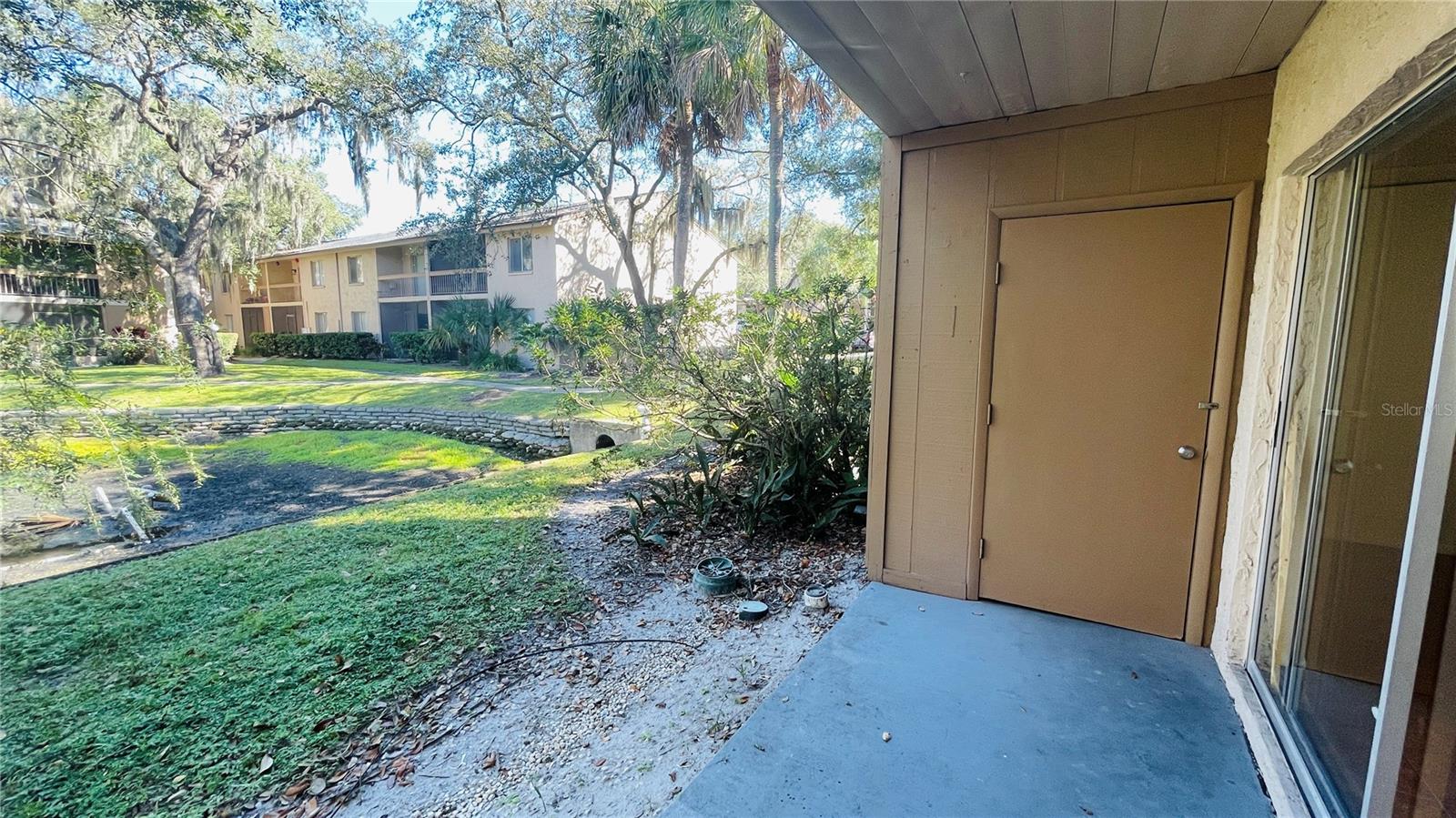 5504 POKEWEED CT #154, TAMPA, FL, 33617