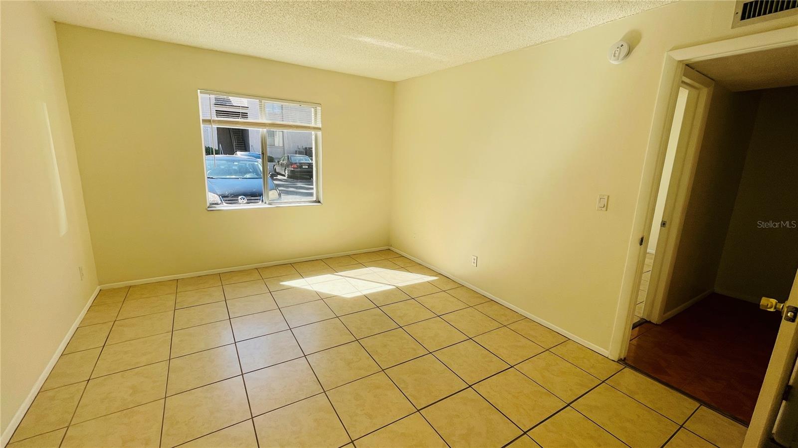 5504 POKEWEED CT #154, TAMPA, FL, 33617