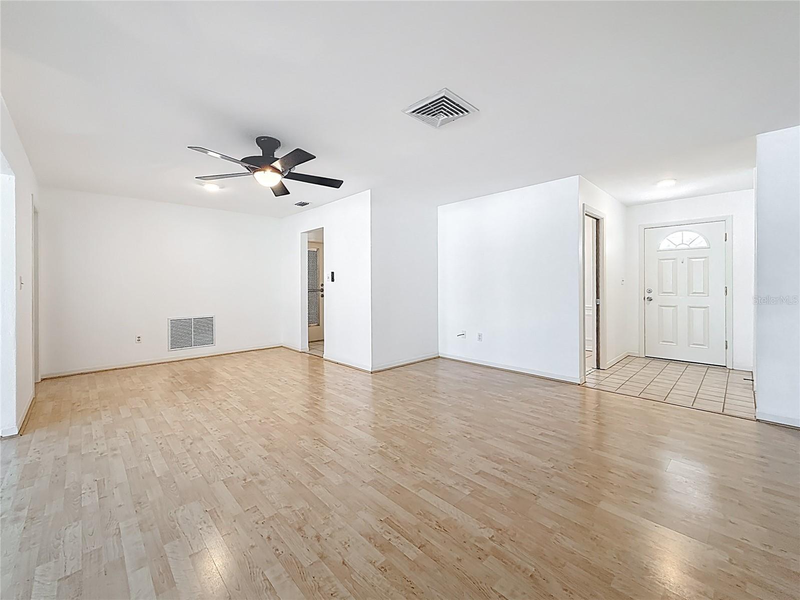 11893 67TH AVE, SEMINOLE, FL, 33772