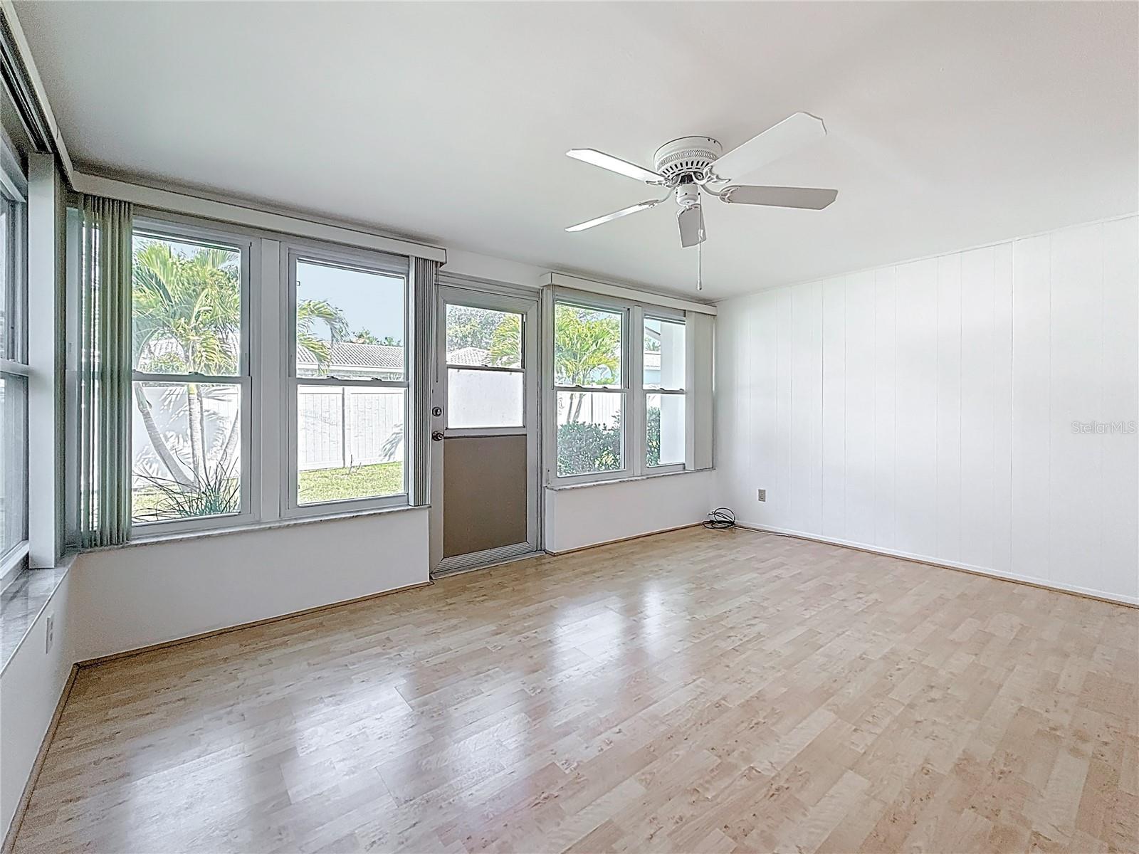 11893 67TH AVE, SEMINOLE, FL, 33772