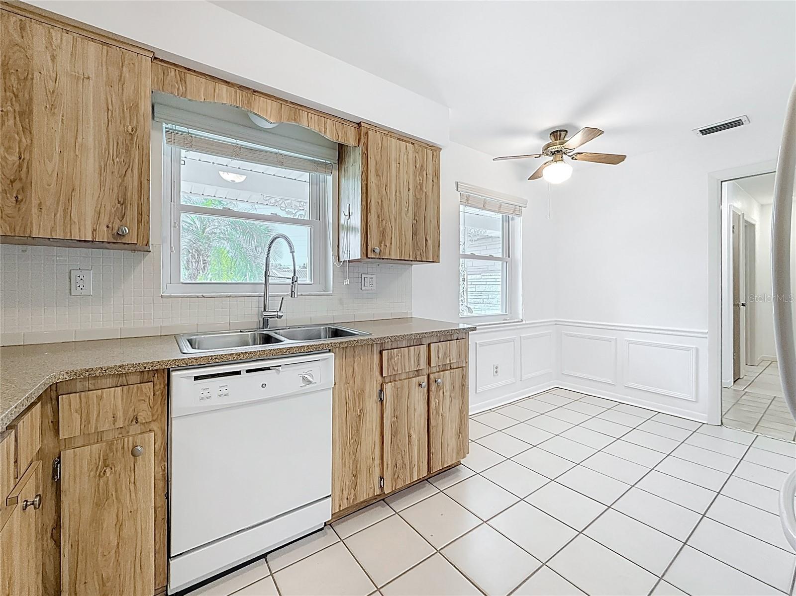 11893 67TH AVE, SEMINOLE, FL, 33772