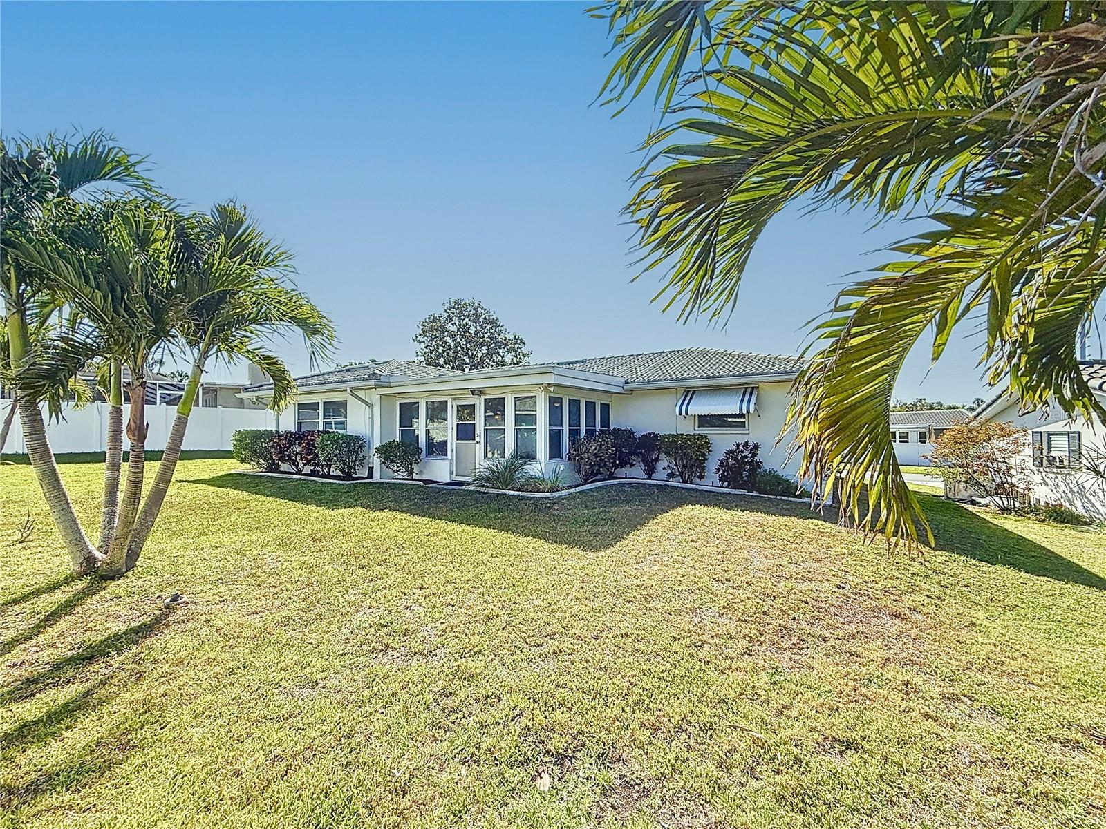 11893 67TH AVE, SEMINOLE, FL, 33772