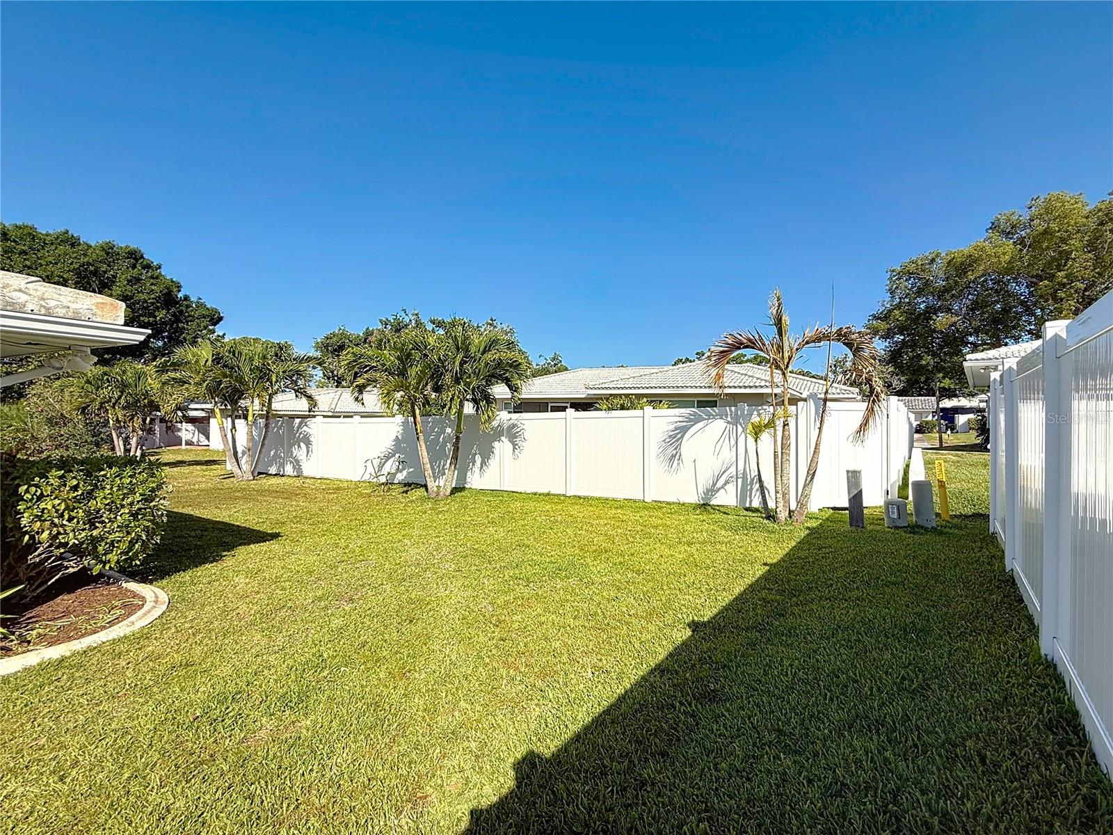 11893 67TH AVE, SEMINOLE, FL, 33772