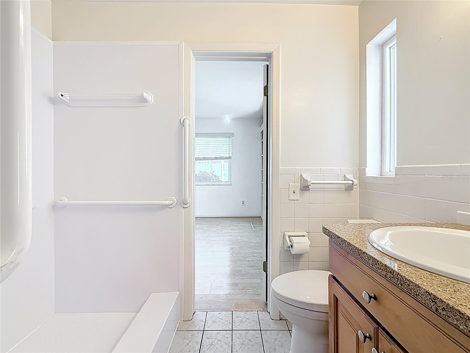 11893 67TH AVE, SEMINOLE, FL, 33772