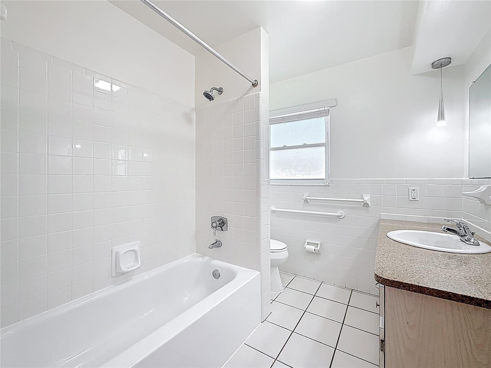 11893 67TH AVE, SEMINOLE, FL, 33772