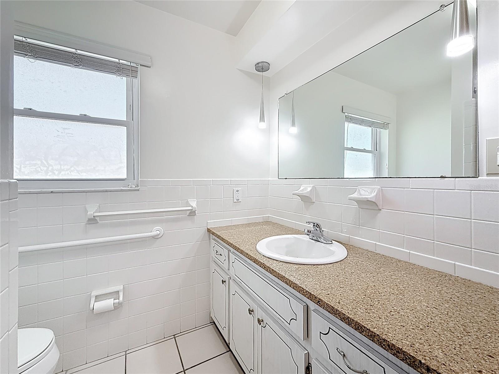 11893 67TH AVE, SEMINOLE, FL, 33772