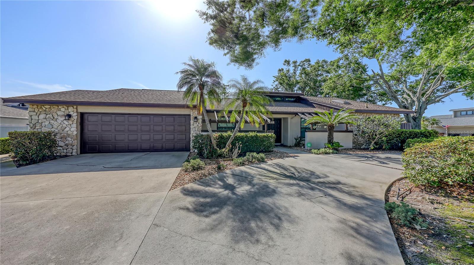 3608 AVENIDA MADERA, BRADENTON, FL, 34210