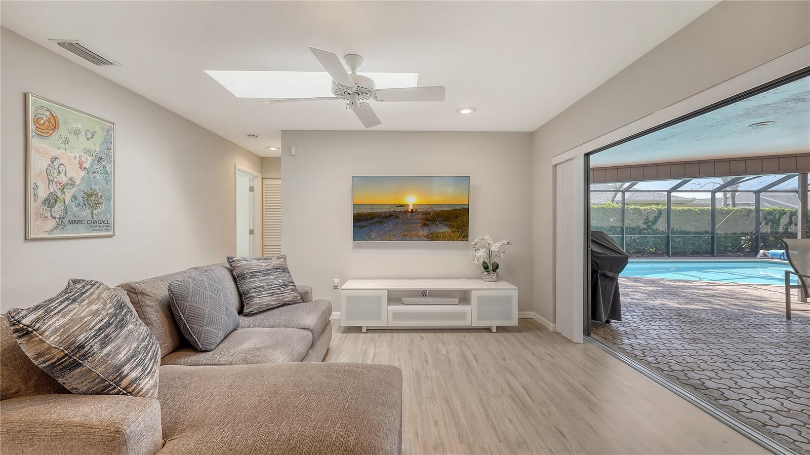 3608 AVENIDA MADERA, BRADENTON, FL, 34210