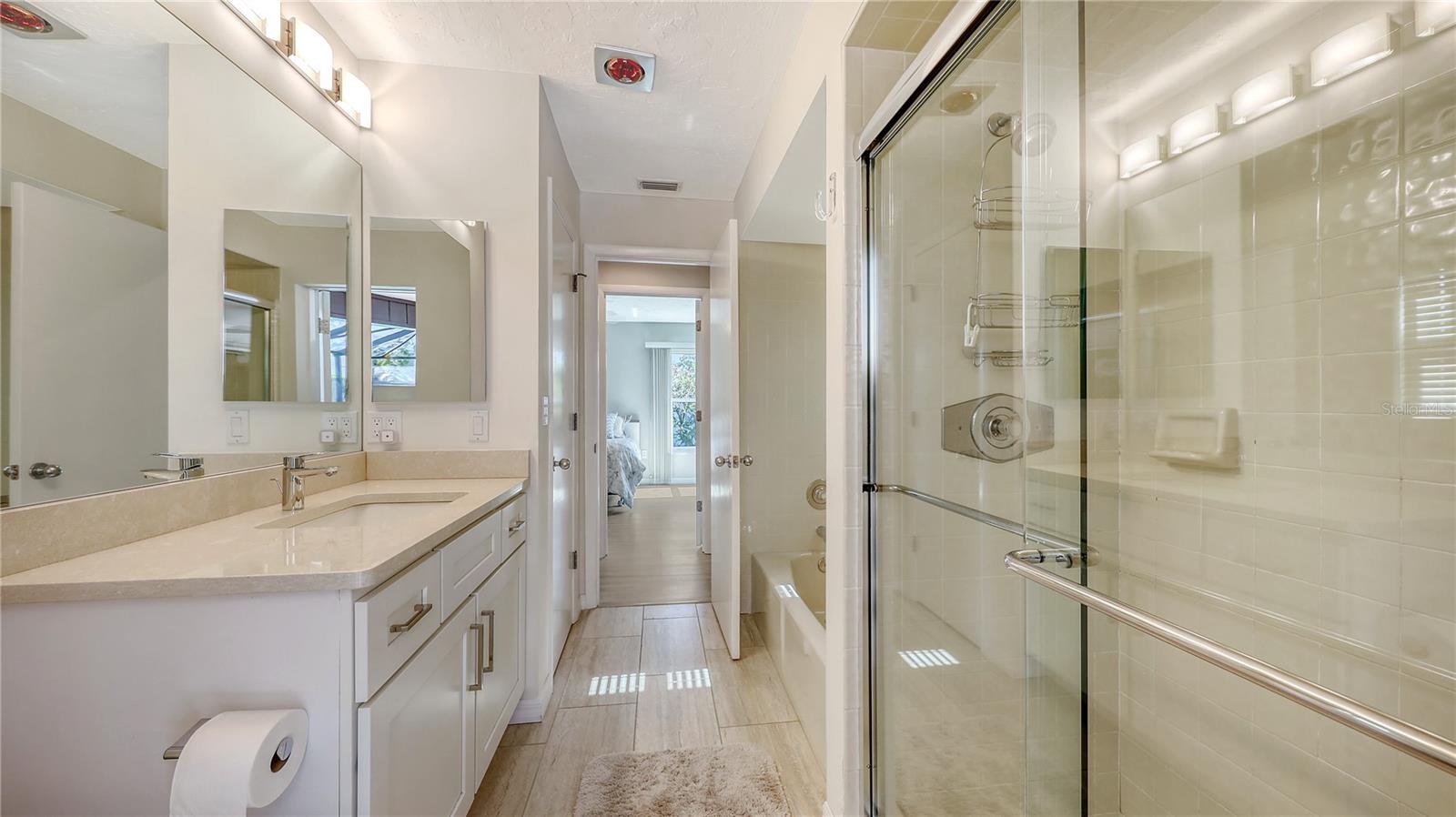 3608 AVENIDA MADERA, BRADENTON, FL, 34210