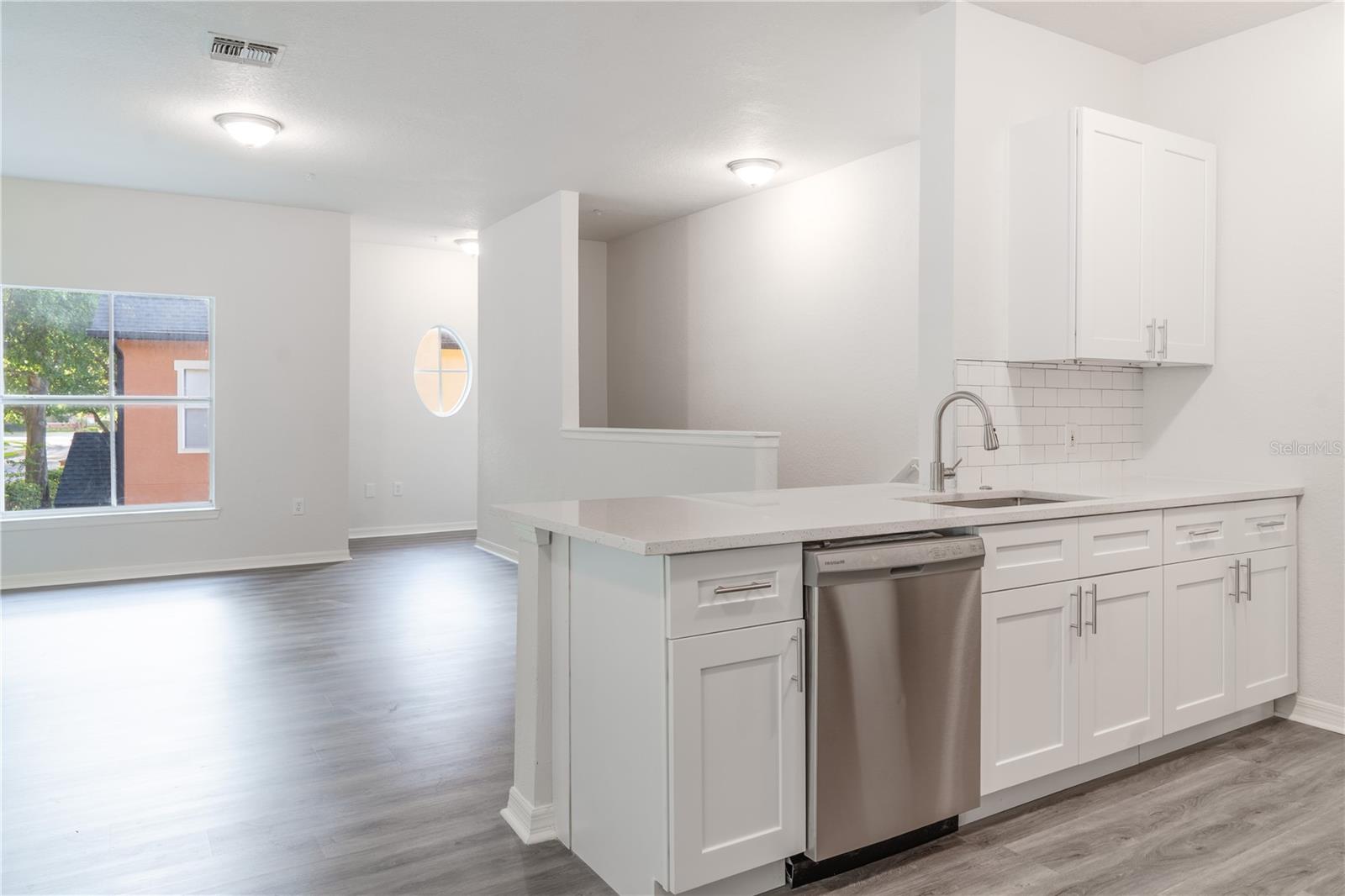 5953 WESTGATE DR #1823, ORLANDO, FL, 32835