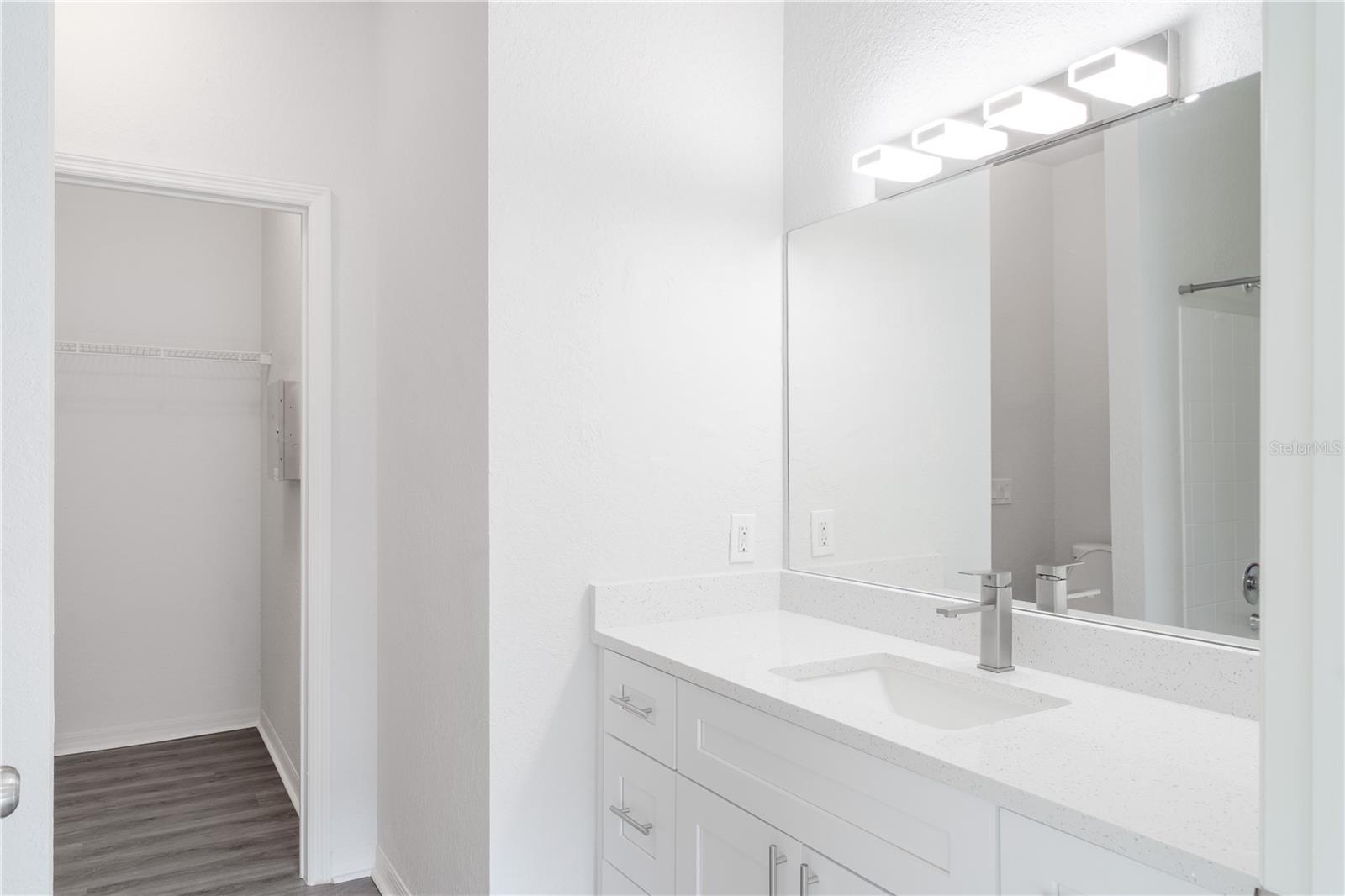 5953 WESTGATE DR #1823, ORLANDO, FL, 32835