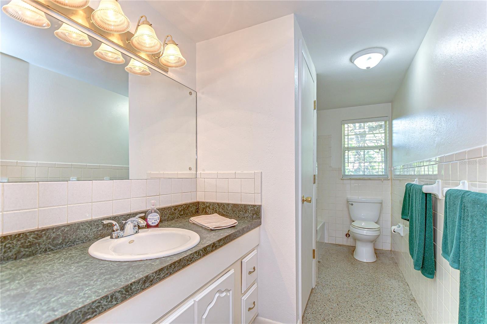 37348 TUCKER RD, ZEPHYRHILLS, FL, 33541