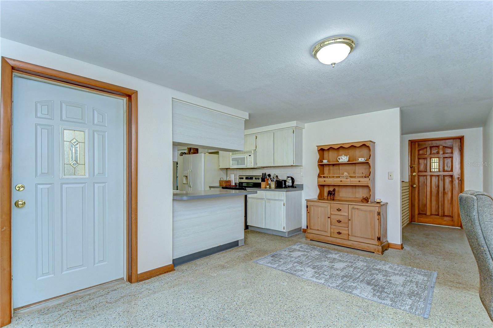 37348 TUCKER RD, ZEPHYRHILLS, FL, 33541