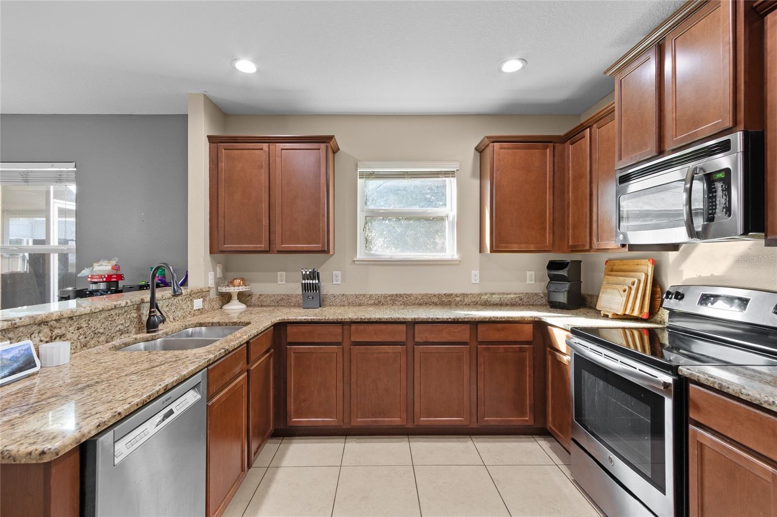 720 BLACK EAGLE DR, GROVELAND, FL, 34736