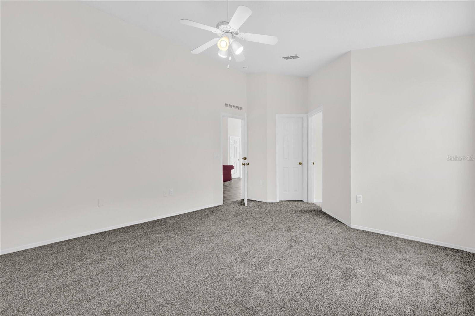 11172 PINEWOOD COVE LN, ORLANDO, FL, 32817