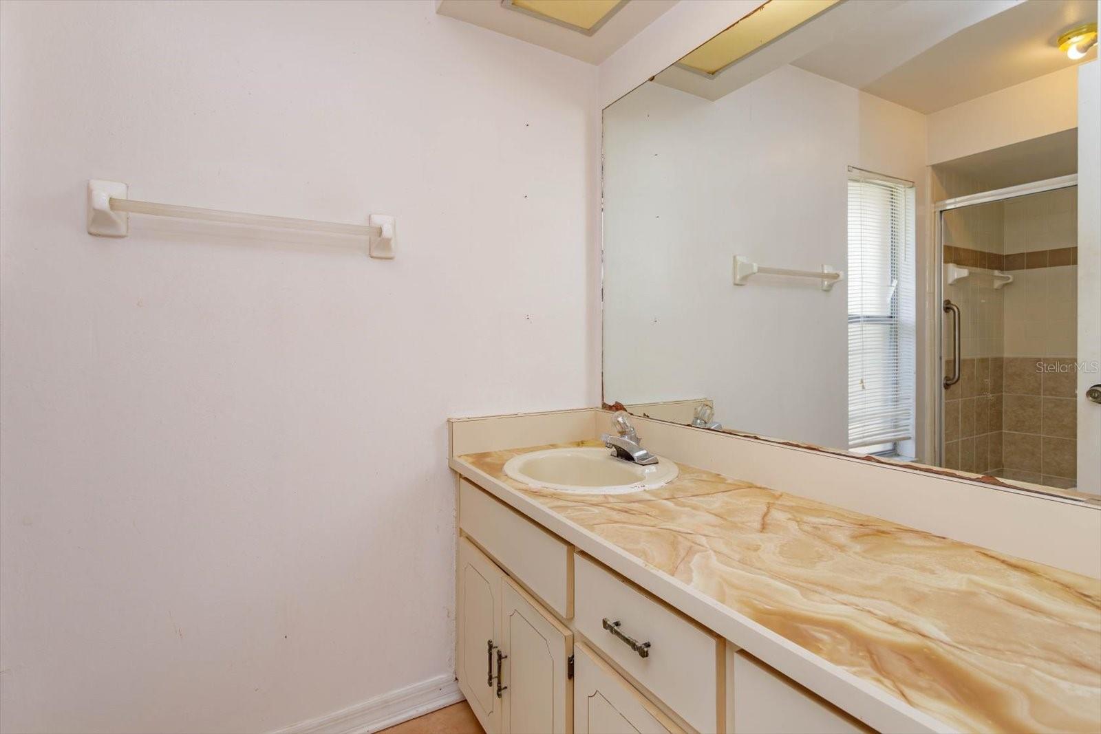 8702 MASTER LINK CT, ORLANDO, FL, 32836