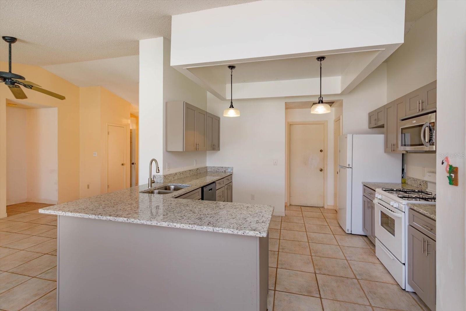 8702 MASTER LINK CT, ORLANDO, FL, 32836