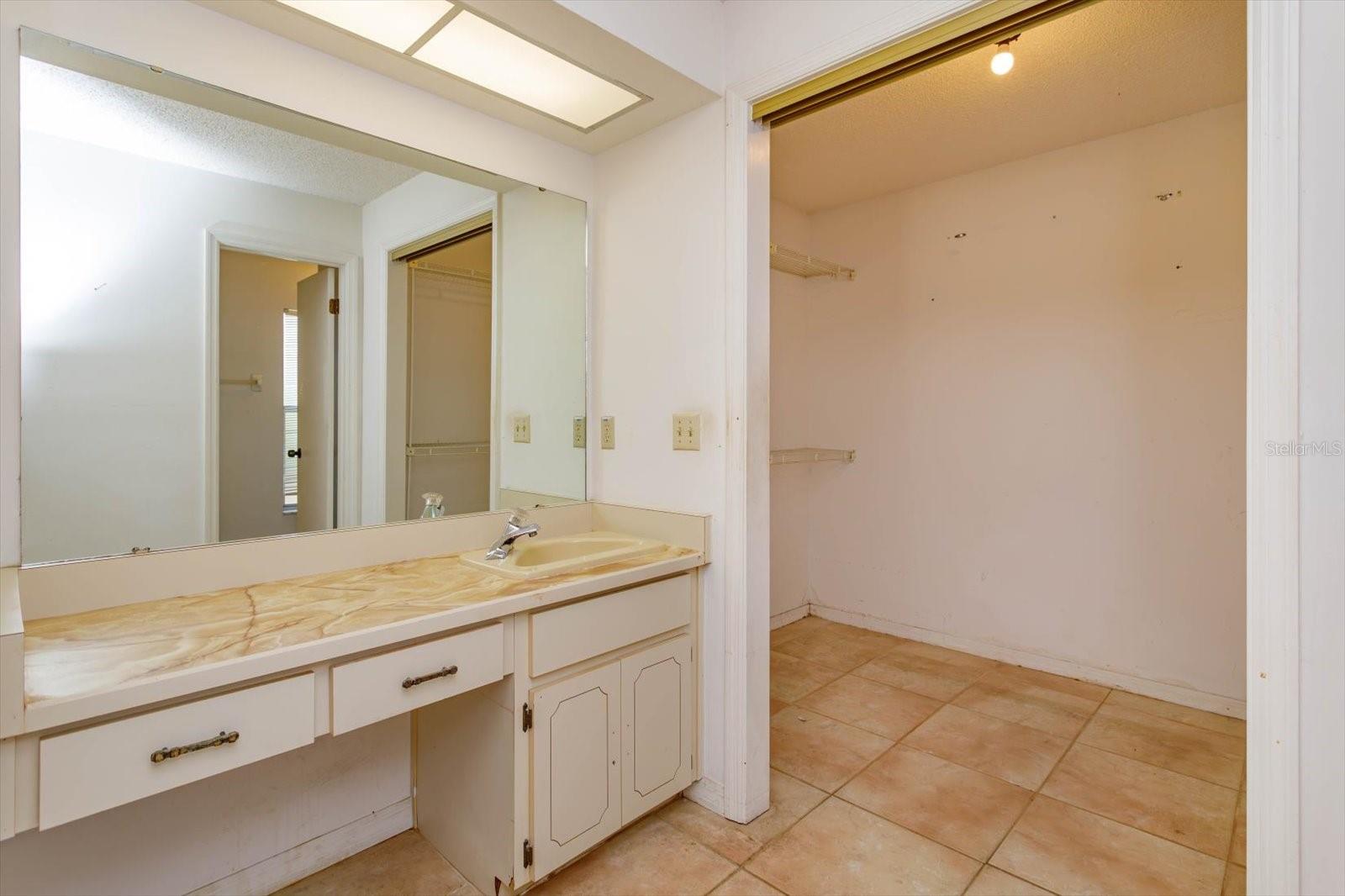 8702 MASTER LINK CT, ORLANDO, FL, 32836