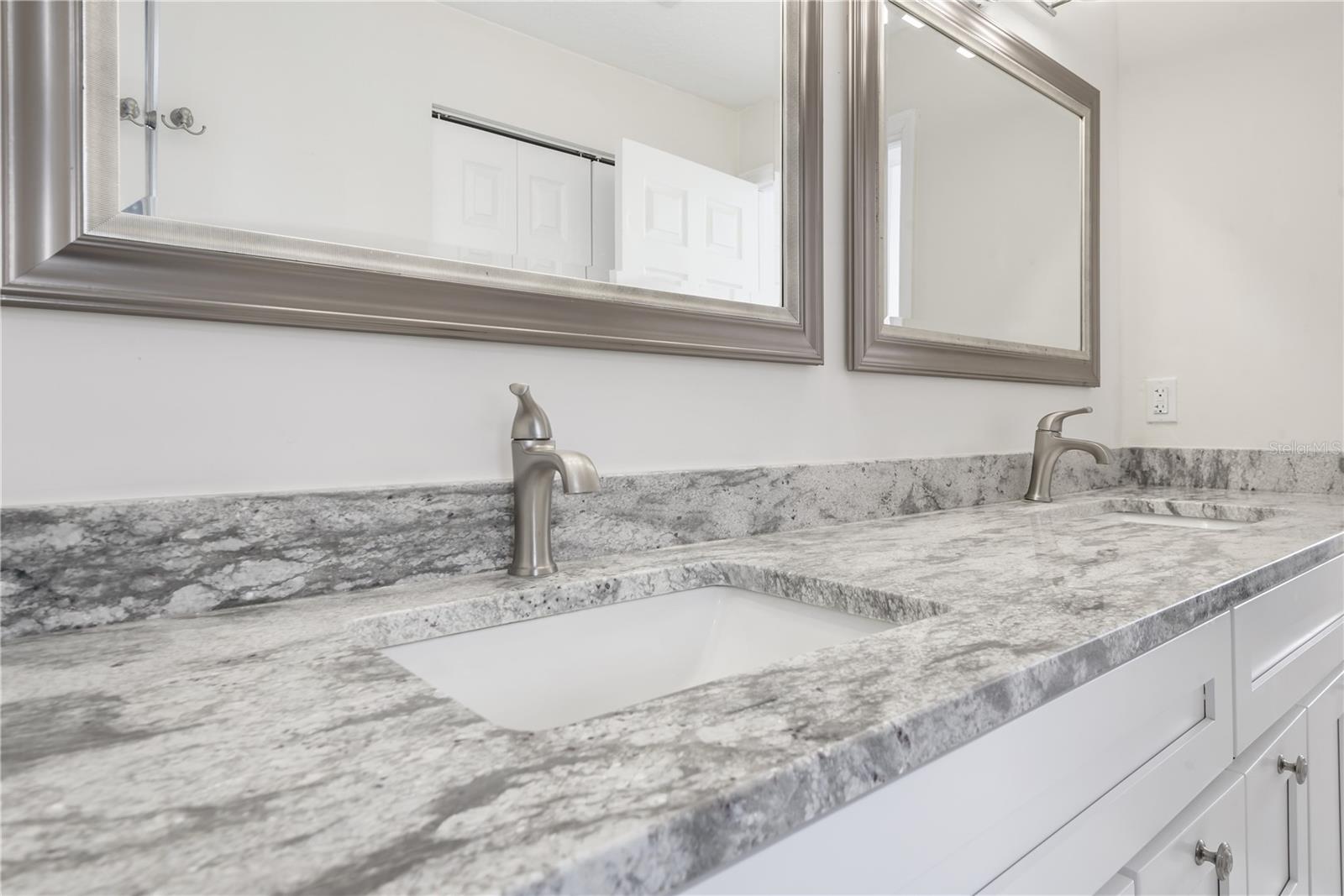 751 WILDFLOWER DR, PALM HARBOR, FL, 34683