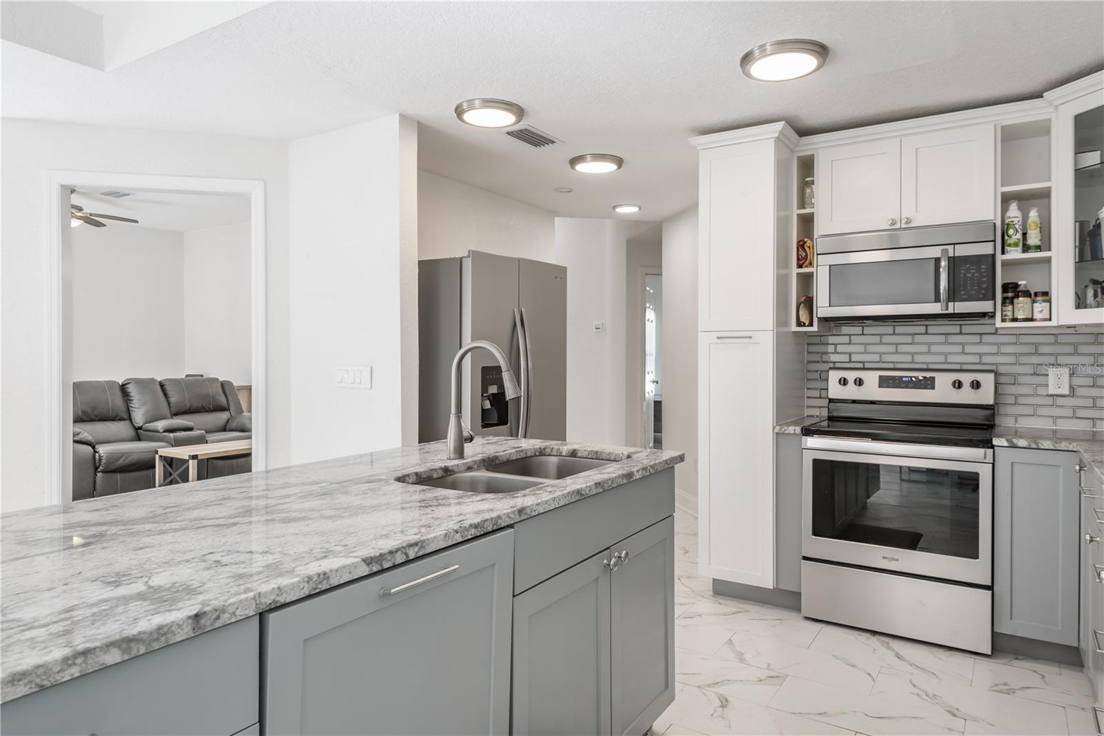 751 WILDFLOWER DR, PALM HARBOR, FL, 34683